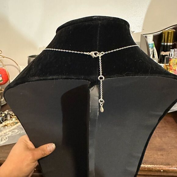 Chloe + Isabel Interlocking Double Teardrop Necklace - Picture 4 of 5